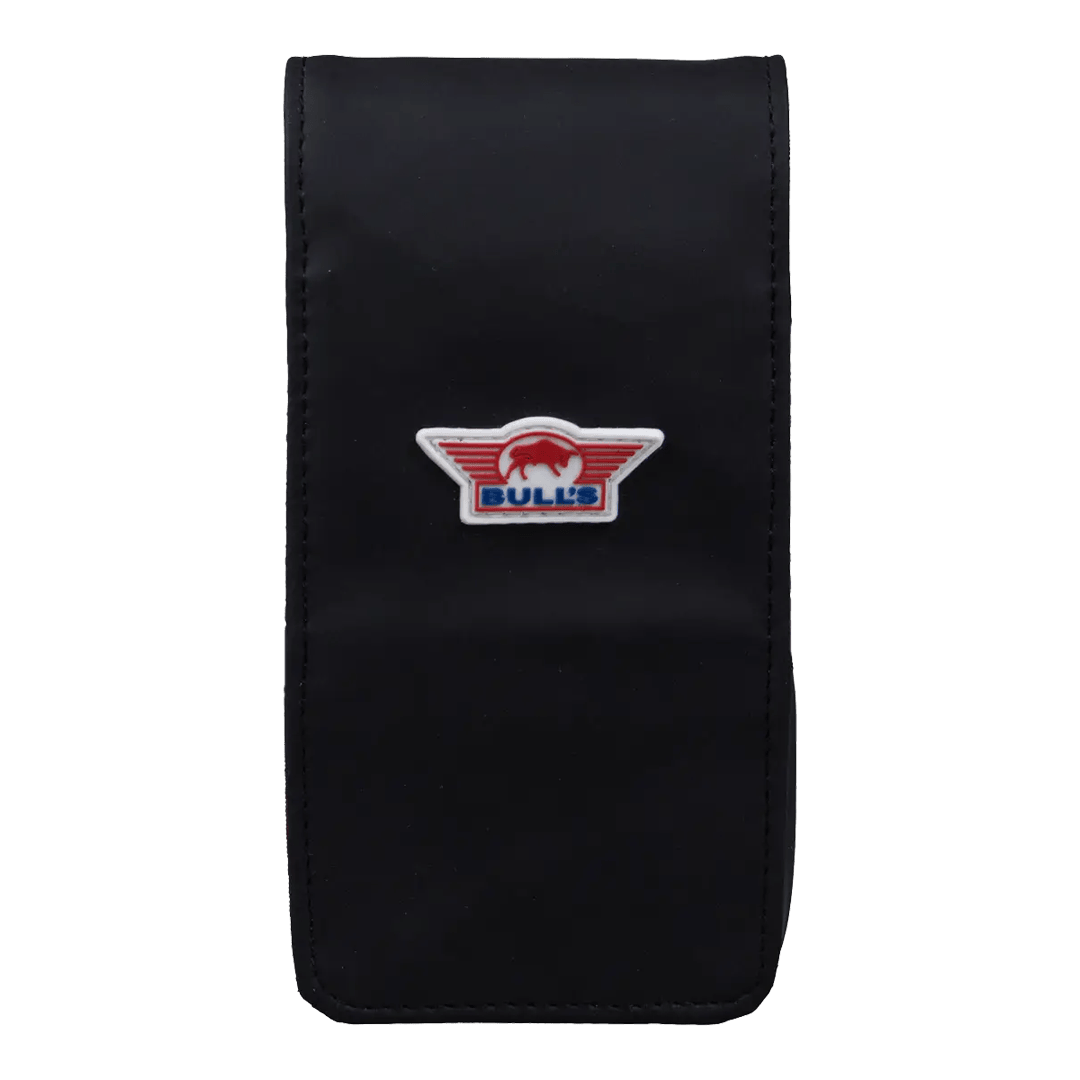 Bulls NL Spacecase Softcase czarno-czerwony Das Bild zeigt das Bulls NL Spacecase Softcase in Schwarz-Rot. Das Softcase dient zur Aufbewahrung von Darts und Zubehör.