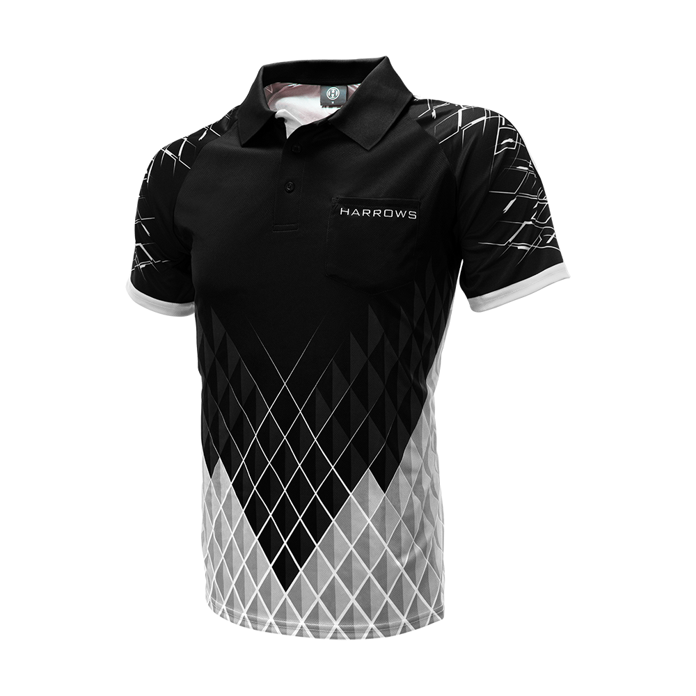 HRS-26432_Harrows_Paragon_Dartshirt_Weiss_3 Das Bild zeigt das Harrows Paragon Dartshirt in Weiß mit schwarzem Kragen und geometrischem Muster. Auf der Brust befindet sich das Harrows-Logo.