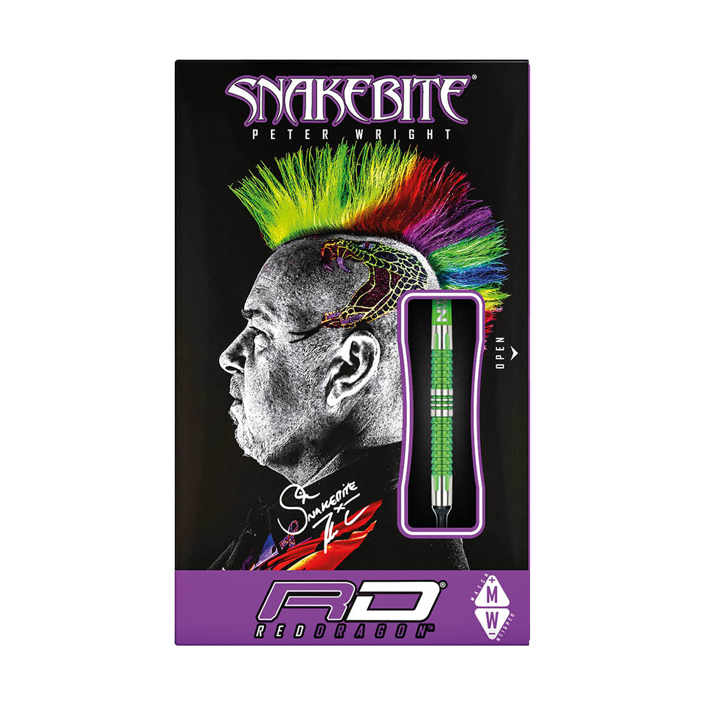 RD1917-Red-Dragon-Peter-Wright-Snakebite-Mamba-2-Softdarts-3 Die Verpackung zeigt die „Red Dragon Peter Wright Snakebite Mamba 2 Softdarts“. Auf dem Cover ist ein Mann mit buntem Irokesenschnitt und einer gezeichneten Schlange zu sehen.