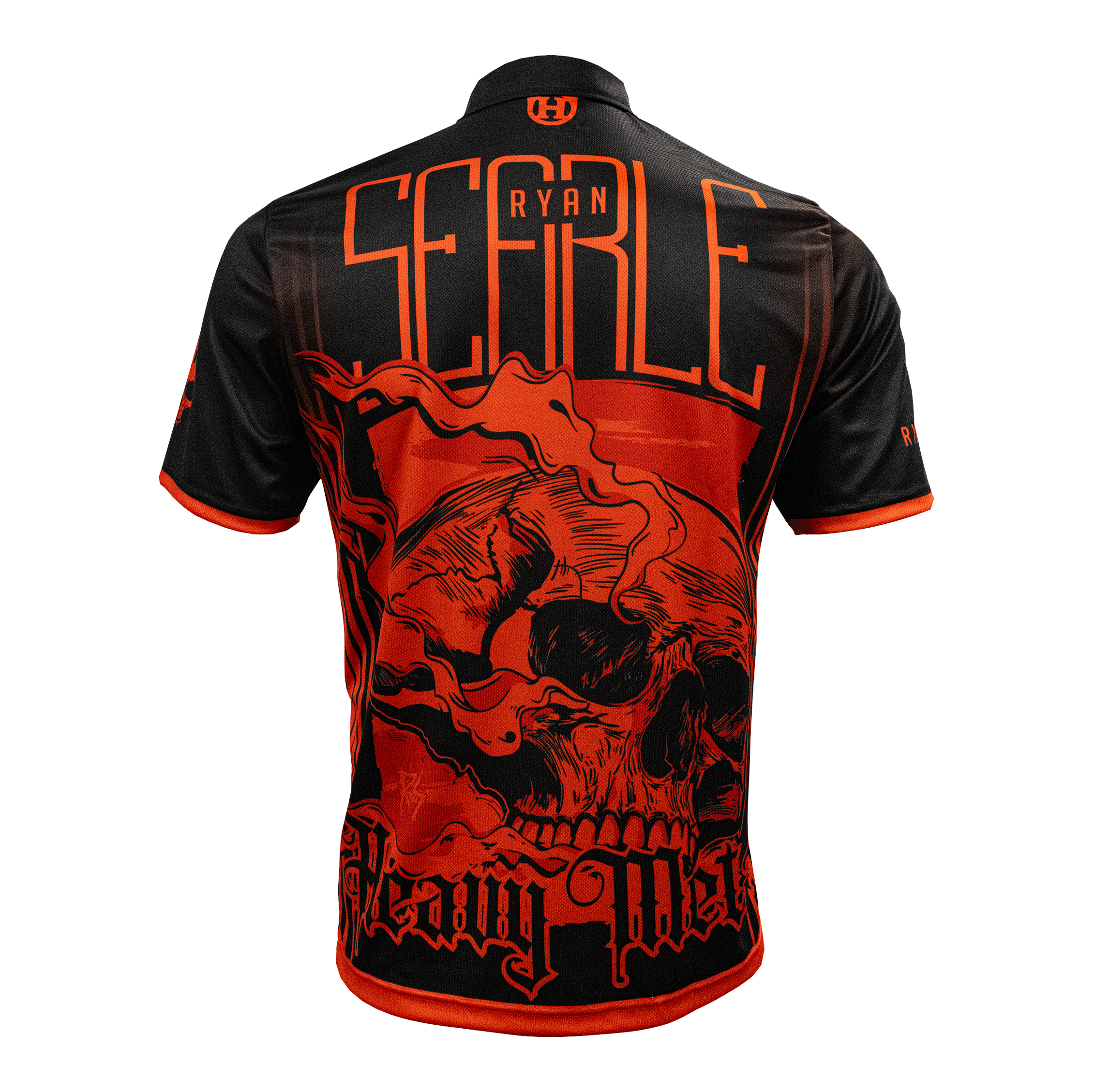 Koszulka Harrow's Ryan Searle Heavy Metal Player Abgebildet ist das Harrows Ryan Searle Heavy Metal Playershirt. Dieses Shirt ist für professionelle Dartspieler geeignet.