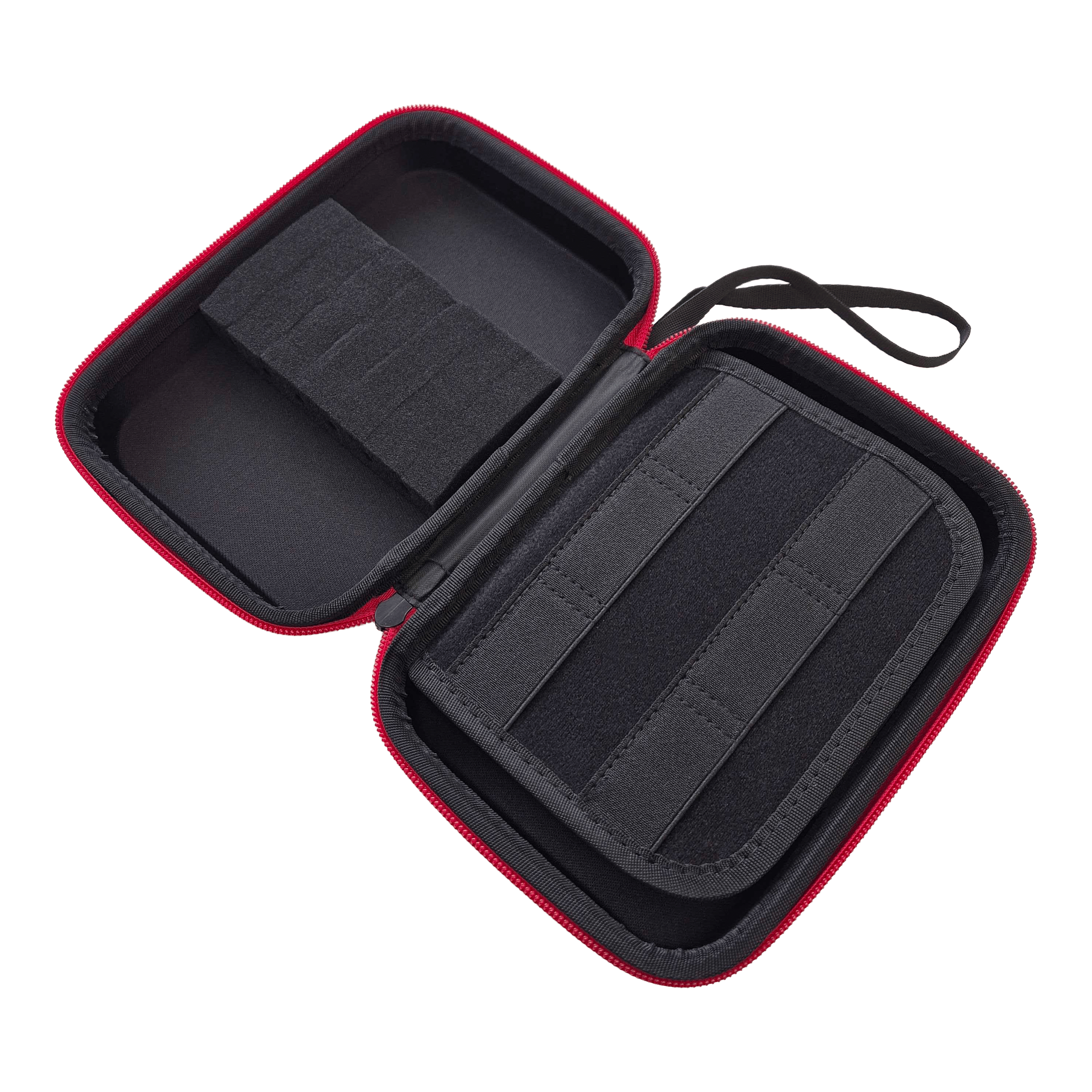 Futerał na lotki McDart System-4 Hier sieht man ein weiteres Bild eines schwarzen Dartcases. Dieses Etui ist zur Aufbewahrung von Dartzubehör geeignet.