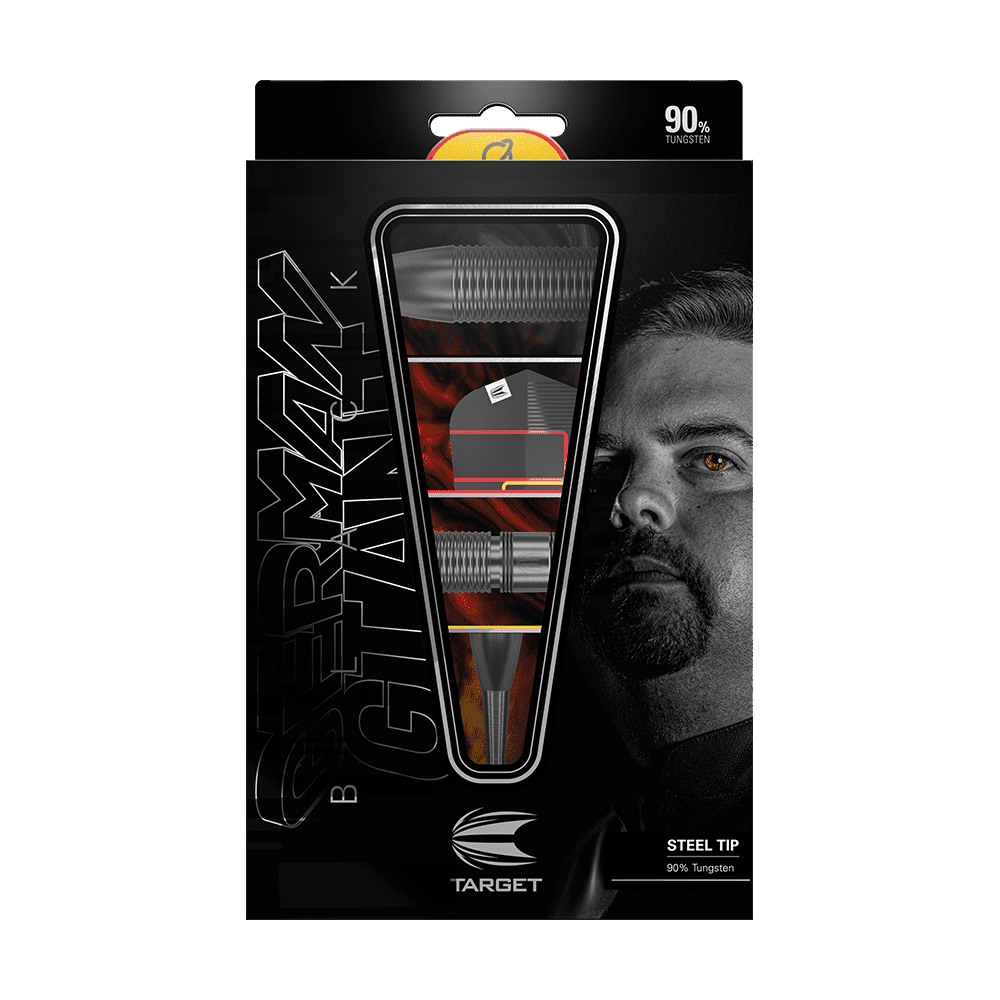 190227_Target_Gabriel_Clemens_Black_Edition_Steeldarts_3 Auf dem Bild ist eine Verpackung für Steeldarts der Marke Target zu sehen. Die Packung zeigt einen Dartpfeil und das Gesicht eines Mannes im Hintergrund.