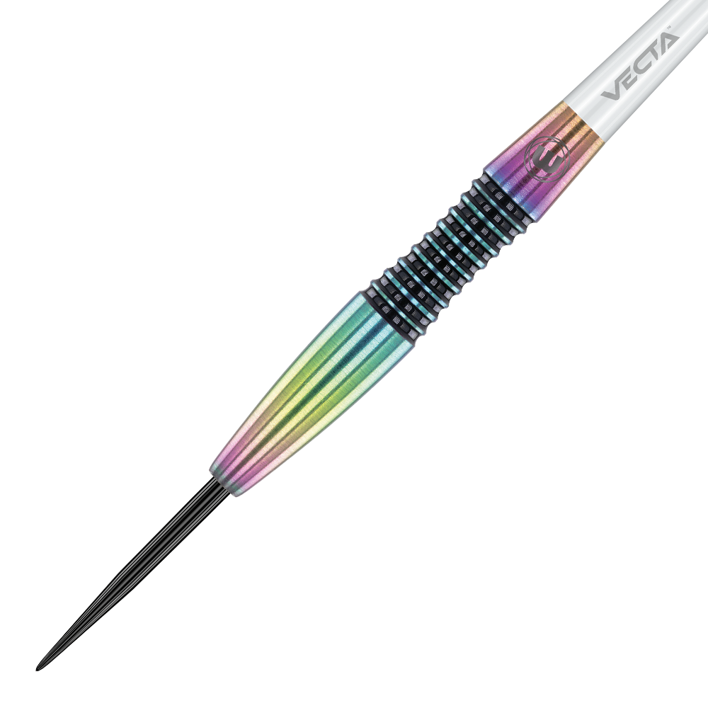 1451_Winmau_Elektra_Steeldarts_2 Das Bild zeigt einen Winmau Elektra Steeldart mit einem farbenfrohen, metallischen Design. Der Dartpfeil hat eine glänzende Oberfläche und eine strukturierte Griffzone.