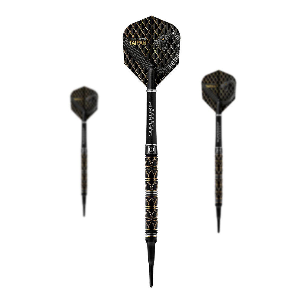 Harrows Taipan Softdarts Das Bild zeigt drei Harrows Taipan Softdarts mit schwarzem und goldenen Design. Im Vordergrund ist ein Dartpfeil deutlich zu sehen, während zwei weitere im Hintergrund stehen.