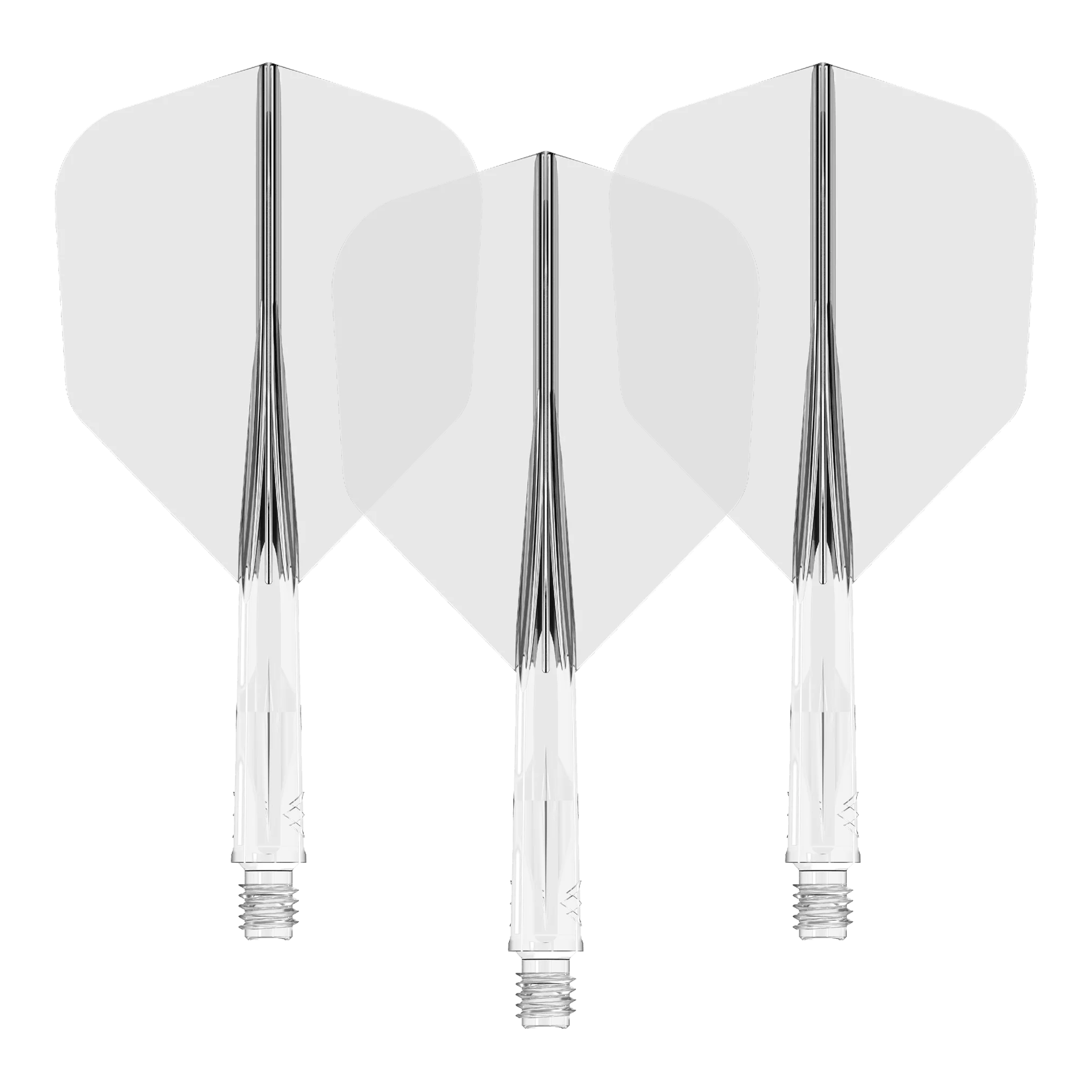 System wału lotniczego Mission Force 90 No6 – przezroczysty Auf dem Bild sind drei klare Dart-Flights mit passenden transparenten Schäften zu sehen. Sie sind nebeneinander angeordnet und zeigen eine einheitliche, schlichte Optik.