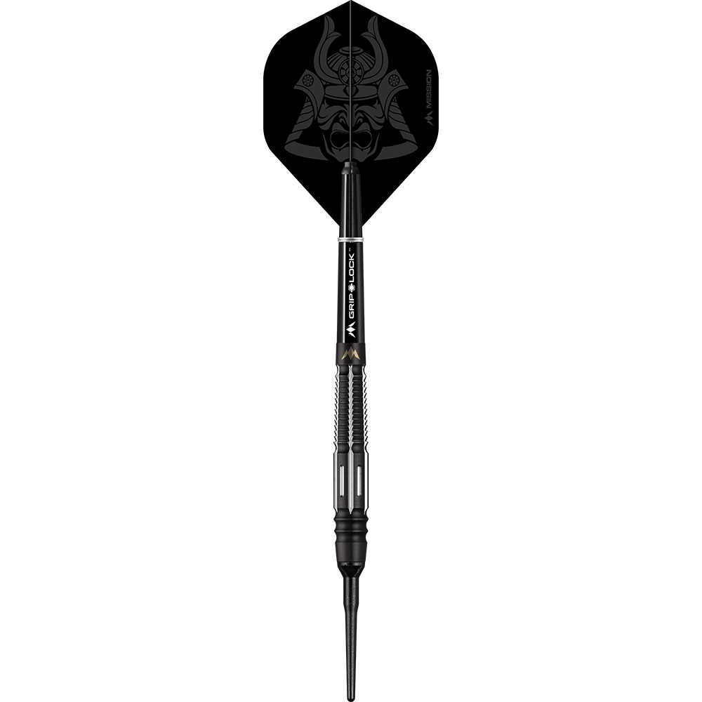Das Bild zeigt einen Mission Kuro Model 4 Softdartpfeil. Der Dartpfeil ist schwarz und hat ein Flight mit einem Samurai-Design.