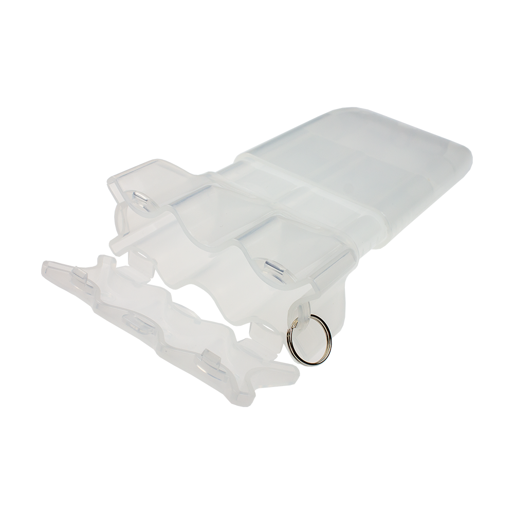 Dies ist ein durchsichtiges Etui zur Aufbewahrung von zwei Darts. Es verfügt über einen Schlüsselring zur einfachen Befestigung.