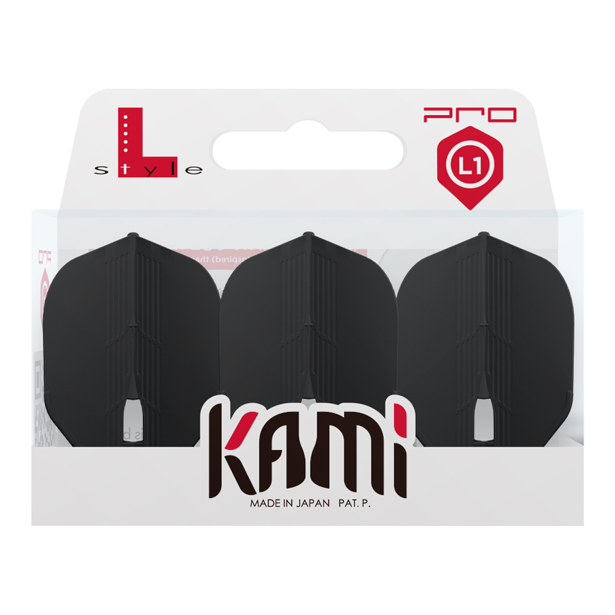 L-Style KAMI L1PRO Flights Das Bild zeigt eine Packung mit drei schwarzen Dartflights der Marke Kami. Auf der Verpackung steht "L-Style" und "Made in Japan".