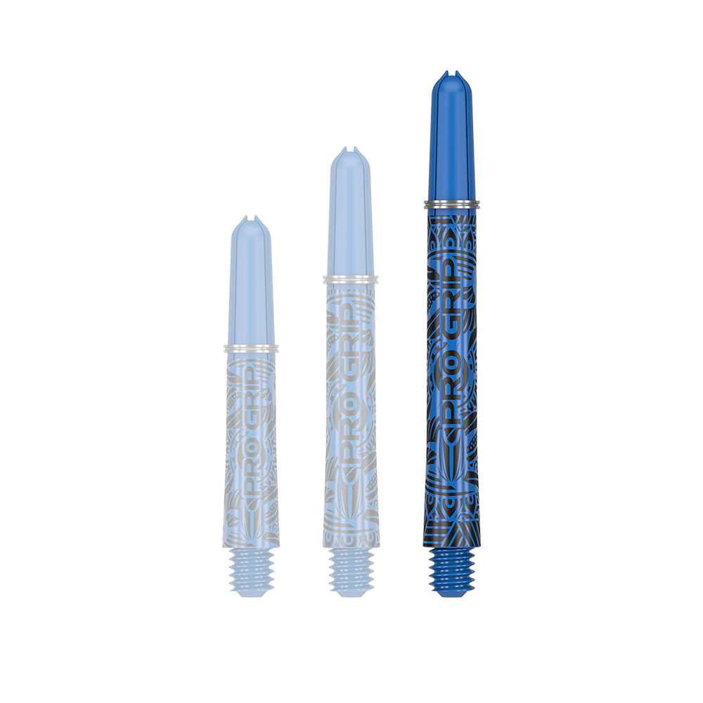 Auf dem Bild sind drei blaue Dartschäfte in unterschiedlichen Längen zu sehen. Sie tragen die Aufschrift "Pro Grip" und haben ein auffälliges Muster.