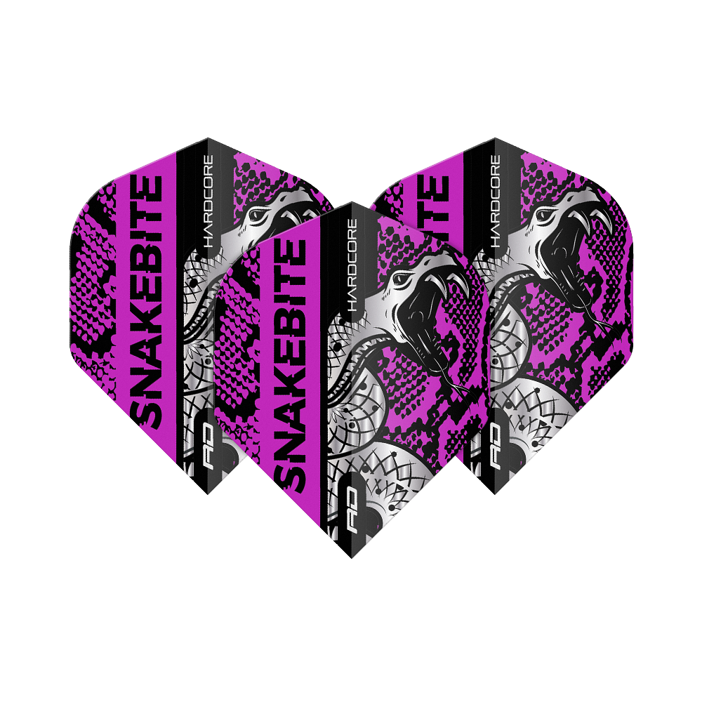 TF6566_Red_Dragon_Hardcore_Snakebite_Coiled_Snake_Purple_Standard_Flights_1NfiPcoIbUmuMI Das Bild zeigt drei Dart-Flights in lila, schwarz und weiß mit einem Schlangenmotiv. Auf den Flights steht groß das Wort "SNAKEBITE".
