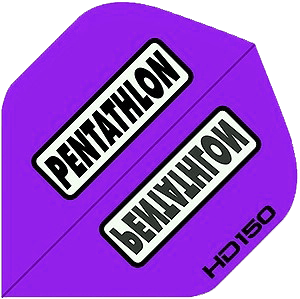 HD20_Pentathlon_HD150_Standard_Flights_Lila_1 Das Bild zeigt ein lilafarbenes Dart-Flight mit der Aufschrift „PENTATHLON“. In der Ecke steht außerdem „HD 150“.