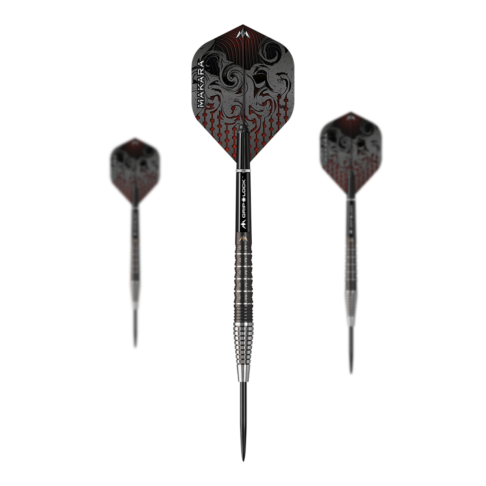 Das Bild zeigt drei Steeldarts des Produkts "Mission Makara M2 - 23g". Die Darts haben schwarze Flights mit einem roten Muster und einem silber-schwarzen Barrel.