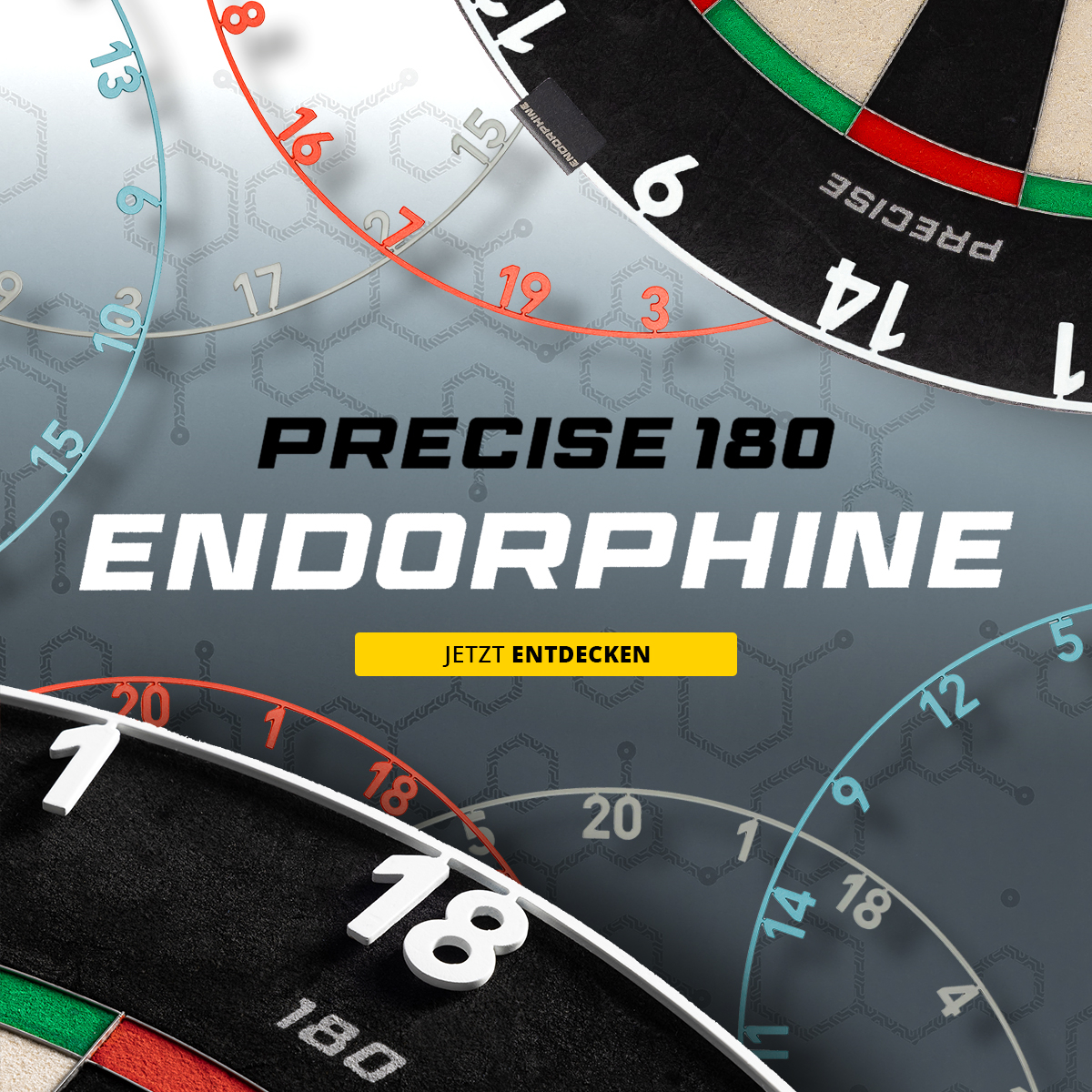 Auf dem Bild ist ein Precise 180 Dartboard vor neutralem Hintergrund zu sehen. Es handelt sich um eine klassische Dartscheibe für den Heimgebrauch.