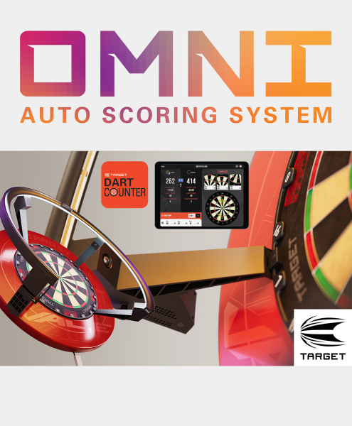 Das Bild zeigt ein automatisches Punktesystem für Darts namens OMNI. Es ist ein modernes System, das mit einer digitalen Anzeige und der Target Dart Counter App verbunden ist.