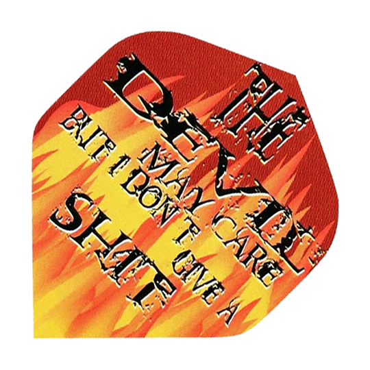 Loty pięcioboju: Diabeł może się tym przejmować Das Bild zeigt ein Dart-Flight mit Flammenmotiv und auffälligem Schriftzug. Auf dem Flight steht: "THE DEVIL MAY CARE BUT I DON'T GIVE A SHITE".