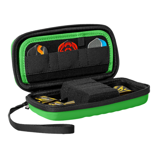 Etui na lotki Bulls Orbis S – zielone Das Bild zeigt das Produkt Bulls Orbis S Dartcase in Grün. Es handelt sich um ein kompaktes Dartcase zur Aufbewahrung von Dart-Zubehör.