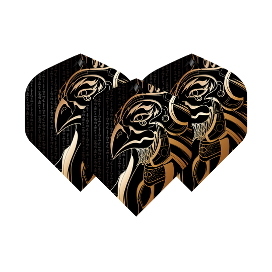 Misja Solo Horus nr 2 Standardowe loty Das Bild zeigt drei Dartflights mit einem gold-schwarzen Horus-Motiv. Die Flights tragen den Namen "Mission Solo Horus No2 Standard Flights".