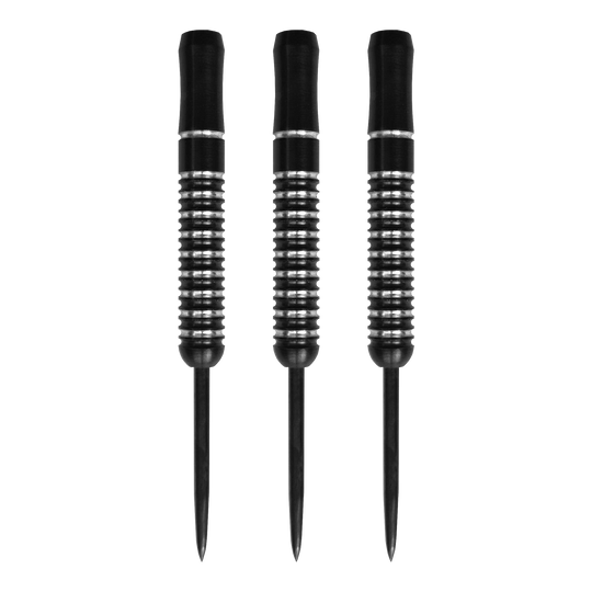 Beczki McDart Void Steeldart - 23g Auf dem Bild sind drei McDart Void Steeldart Barrels mit einem Gewicht von 23g zu sehen. Die Darts sind schwarz mit silbernen Rillen und haben eine schlichte, moderne Optik.
