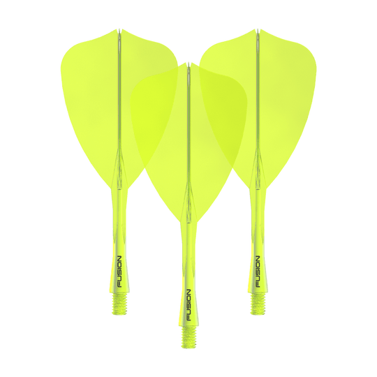 Dieses Bild zeigt das Winmau Fusion Flight Shaft System Arrow Set in Neongelb mit einer Länge von 28 mm. Zu sehen ist vermutlich ein komplettes Dartset.