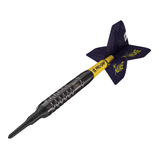Dieses Bild zeigt ein Softdart-Produkt. Der Dateiname lautet '210324_Target_Luke_Littler_GEN1_Softdarts_4_(1)'.