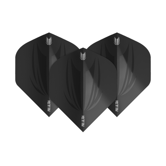 TG408_Target_ProUltra_ID_Black_No2_Standard_Flights_1FOvFVQNKJQNlJ Das Bild zeigt drei schwarze Dart-Flights des Modells "Target ProUltra ID Black No2 Standard". Auf jedem Flight ist ein dezentes Muster sowie der Schriftzug "PRO ULTRA" zu sehen.