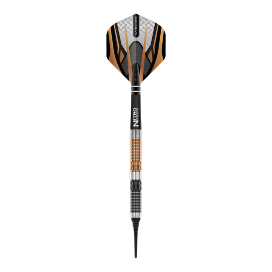 Miękkie lotki Red Dragon Panterra - 20g Das Bild zeigt einen Red Dragon Panterra Softdart mit einem Gewicht von 20g. Der Dart hat ein markantes Design mit schwarzen, goldenen und silbernen Elementen.