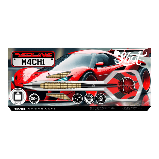 Strzały stalowe Redline Mach 1 Das Bild zeigt die Verpackung der "Shot Redline Mach 1 Steeldarts" vor einem roten Sportwagen. Auf der Verpackung sind die Darts sowie verschiedene Produktsymbole und das Logo gut sichtbar abgebildet.