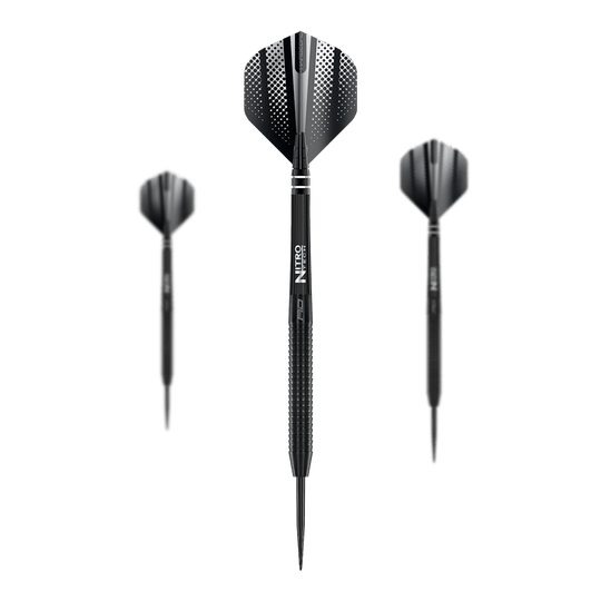 Red Dragon Razor Edge Czarne stalowe rzutki Das Bild zeigt drei Red Dragon Razor Edge Black Steeldarts. Die Darts sind schwarz und haben ein modernes, punktiertes Design auf den Flights.