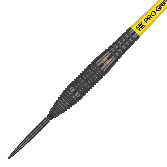 Stalowe lotki Target Bolide Void 05 Swiss Point Das Bild zeigt einen Target Bolide Void 05 Swiss Point Steeldart. Der Dart hat eine schwarze, gerillte Oberfläche und einen gelben Schaft mit der Aufschrift "Pro Grip".