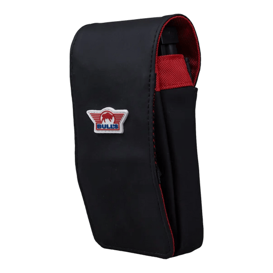 Bulls NL Spacecase Softcase czarno-czerwony Abgebildet ist das Bulls NL Spacecase Softcase Schwarz-Rot. Es handelt sich um eine Darttasche für einfachen Transport.