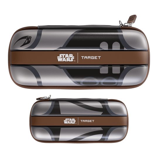 Etui na strzałki Boa Target Star Wars - Mandalorian Das Bild zeigt das Target Star Wars Boa Dartcase - Mandalorian. Es handelt sich um ein Dart-Etui mit Mandalorian-Motiv aus der Star Wars Kollektion.