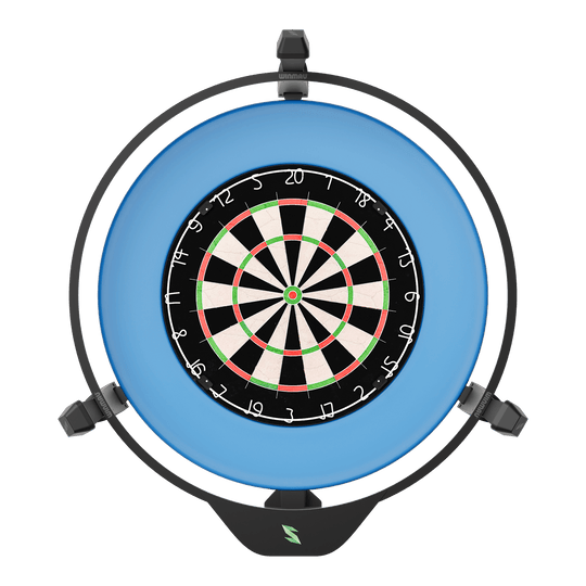 Scolia Home 2 FLEX – Elektroniczny system autoskoringu 2026 Das Bild zeigt das Produkt "Scolia Home 2 FLEX - Elektronisches Punktesystem" für Dartscheiben. Es besteht aus einem runden Rahmen mit Beleuchtung und einer klassischen Dartscheibe in der Mitte.