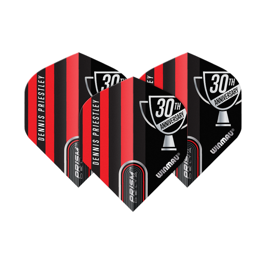Das Bild zeigt drei Dartflights der Marke Winmau in rot-schwarzem Design. Auf den Flights steht "Dennis Priestley" und "30th Anniversary".