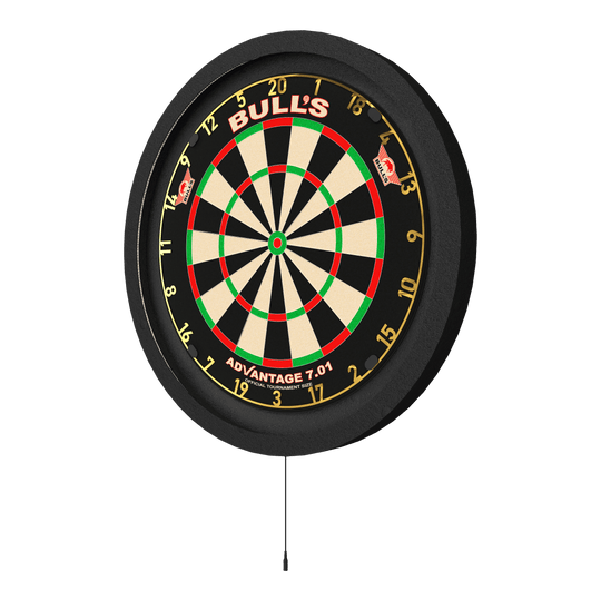System oświetlenia przestrzennego Bulls NL Lumo 2 Light Das Bild zeigt ein Bulls NL Lumo 2 Light Surround Beleuchtungssystem an einer Dartscheibe. Das Beleuchtungssystem sorgt für eine gleichmäßige Ausleuchtung des Dartboards.