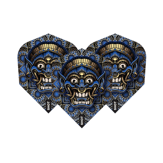 Das Bild zeigt drei Dartflights mit einem auffälligen, tribal-inspirierten Maskendesign in Blau, Schwarz und Gold. Auf jedem Flight steht am Rand das Wort „SHOT“.