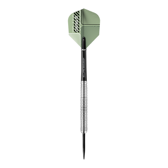 Das Bild zeigt einen Harrows Control Parallel Steeldart mit einer silbernen, geriffelten Griffzone. Der Dart hat ein grünes Flight-Design und einen schwarzen Schaft mit der Aufschrift "Supergrip".