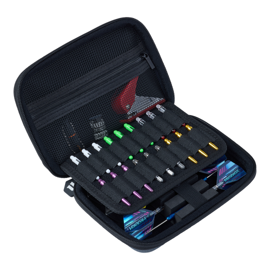Zu sehen ist das Unicorn Vanguard Medium Dartcase in Grau. Es sorgt für eine sichere Aufbewahrung von Darts und Zubehör.
