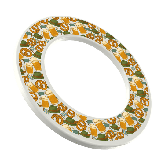 Das Bild zeigt das Produkt McDart Bierfest Dartboard Surround. Es ist ein runder Schutzring für Dartboards im Bierfest-Stil.