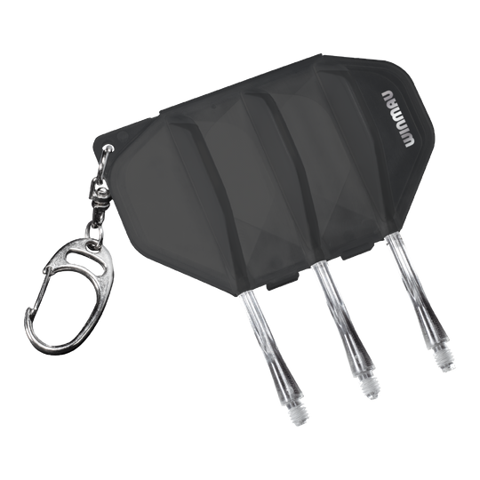Futerał lotniczy Winmau Fusion - przezroczysty czarny Das Bild zeigt das Winmau Fusion Flightcase in der Farbe Clear Black. Es besitzt einen Schlüsselanhänger und Platz für Darts-Flights und -Shafts.