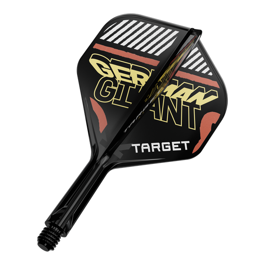System wałów lotniczych Target K-Flex Gabriel Clemens No2 Standard Das Bild zeigt eine schwarze Dartflügel- und Schaftkombination mit der Aufschrift "GERMAN GIANT" und "TARGET". Die Farben sind hauptsächlich Schwarz, Gelb und Rot.