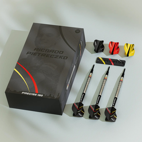 Precise 180 Ricardo Pietreczko GEN1 miękkie lotki Zu sehen ist das Produkt Precise 180 Ricardo Pietreczko GEN1 Softdarts. Diese Darts wurden für professionelle Dartspieler entworfen.