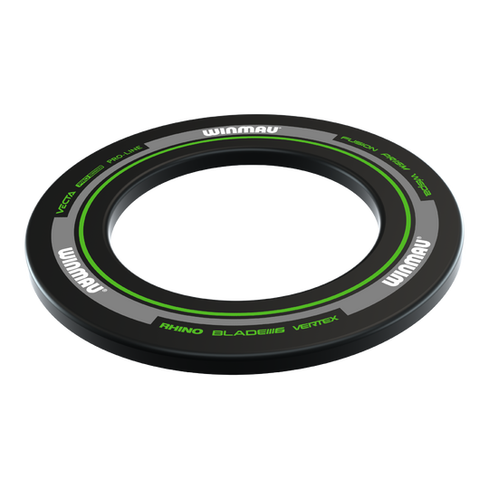 Dies ist die Winmau Advance Dartboard Surround in Schwarz und Grün. Der Ring schützt die Wand rund um die Dartscheibe vor Pfeiltreffern.
