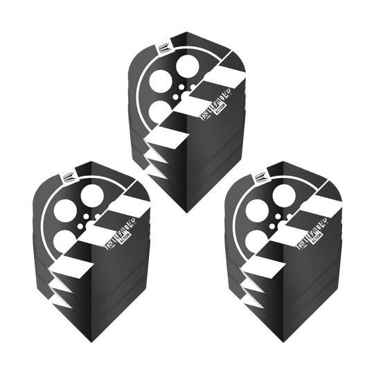 Das Bild zeigt drei Sets von schwarzen Dartflights mit einem Filmrollen-Design. Auf den Flights steht „HOLLYWOOD ACTION“ und sie gehören zum Produkt „Target Pro Ultra Chris Dobey Hollywood Action No6“.