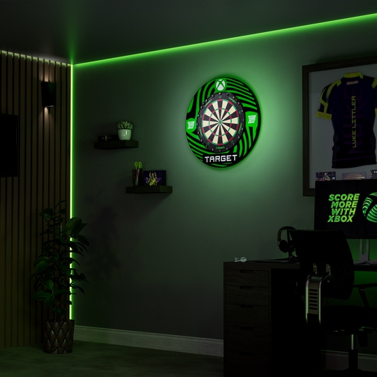 Zestaw Target Xbox Dartboard Surround Das Bild zeigt das Target Xbox Dartboard Surround Bundle. Dieses Produkt ist ein Bundle für Dartspieler.