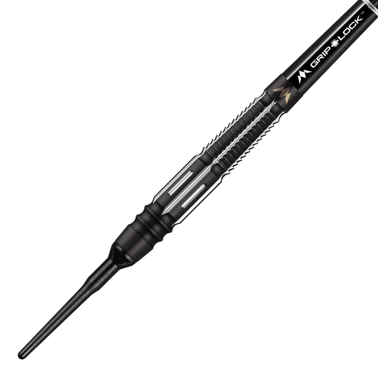 Das Bild zeigt den Mission Kuro Model 4 Softdart. Der Dartpfeil ist schwarz mit silbernen Akzenten und einem strukturierten Griff.