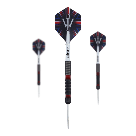 Das Bild zeigt drei Steeldarts des Produkts "Unicorn The Machine James Wade 80%". Die Darts haben schwarze und rote Details sowie Flights mit einem auffälligen Design und dem Schriftzug "JW".
