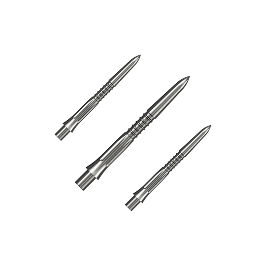 Groty do lotek Mission Caliburn EVO GV1 - srebrne Auf dem Bild ist ein Set silberner Steeldartspitzen mit 26 mm Länge zu sehen. Mehrere Spitzen sind zusammen angeordnet.
