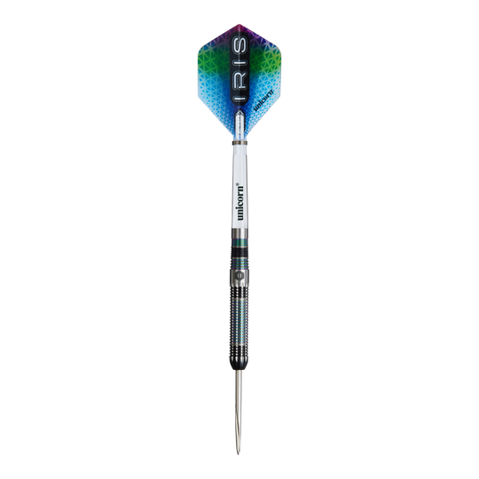 Unicorn Iris Steeldarts Das Bild zeigt einen Steeldart namens "Unicorn Iris". Der Dart hat einen bunten Flight mit dem Schriftzug "IRIS" und einen metallischen Schaft.