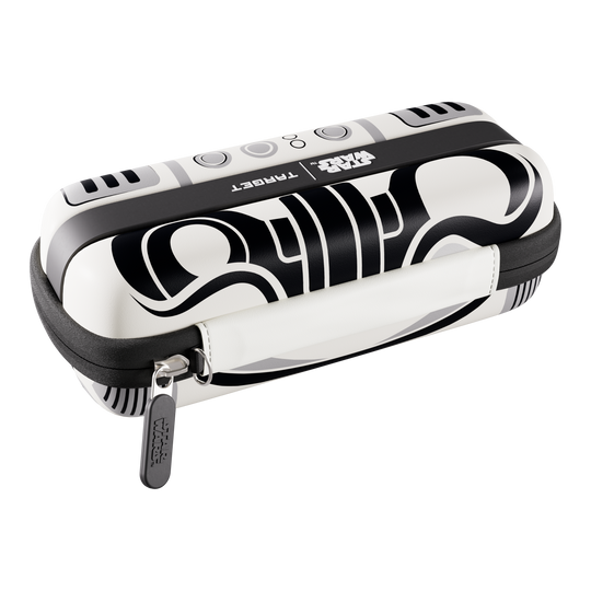 Abgebildet ist das Target Star Wars Boa Dartcase – Stormtrooper. Die Tasche bietet stilvollen Schutz für Dartzubehör im Star Wars Stil.