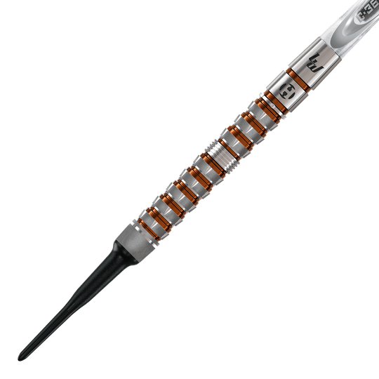 Harrow's Luke Woodhouse Series 3 Soft Darts - 18g Gezeigt wird das Harrows Luke Woodhouse Series 3 Softdarts - 18g Set. Die Softdarts sind Teil der Luke Woodhouse Serie.